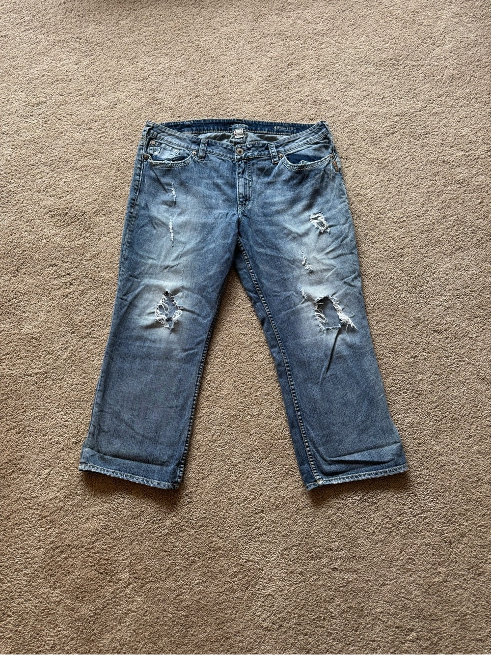 Silver By Buckle Santorini Capri Jeans Womans Plus Sz 18 Y2K Indie Distressing